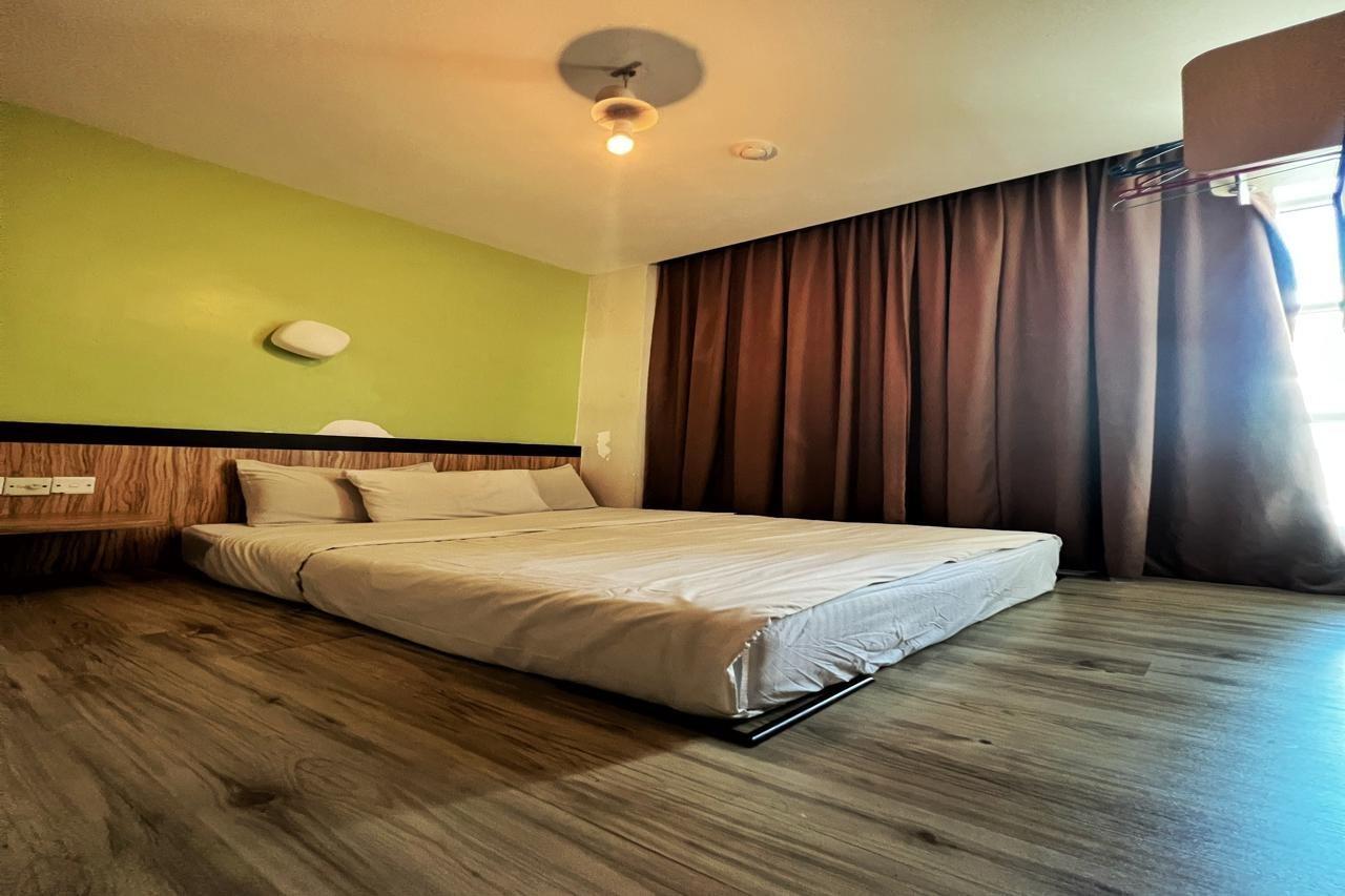 Station Eight Inn Іпох Екстер'єр фото